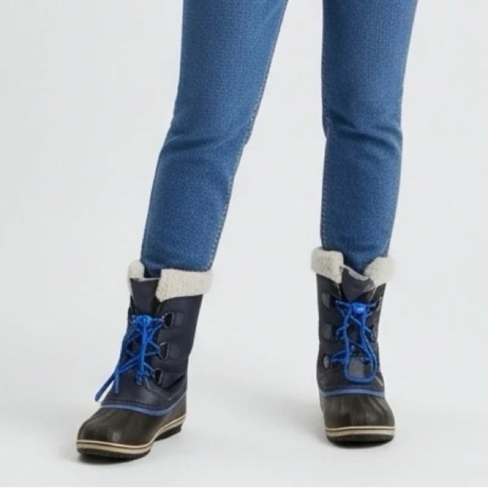 Sorel Navy Blue Winter Snow Boots